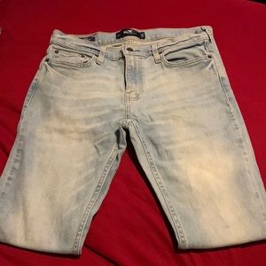 Men’s jeans. Clean, pet/ smoke free home.
